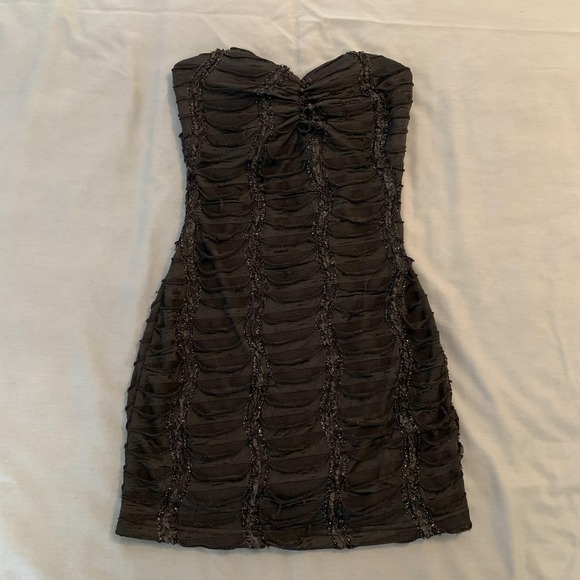 Vavavoom Dresses & Skirts - Va Va Voom Dress Womens Small Black Strapless Sweetheart Sequin Bodycon Mini